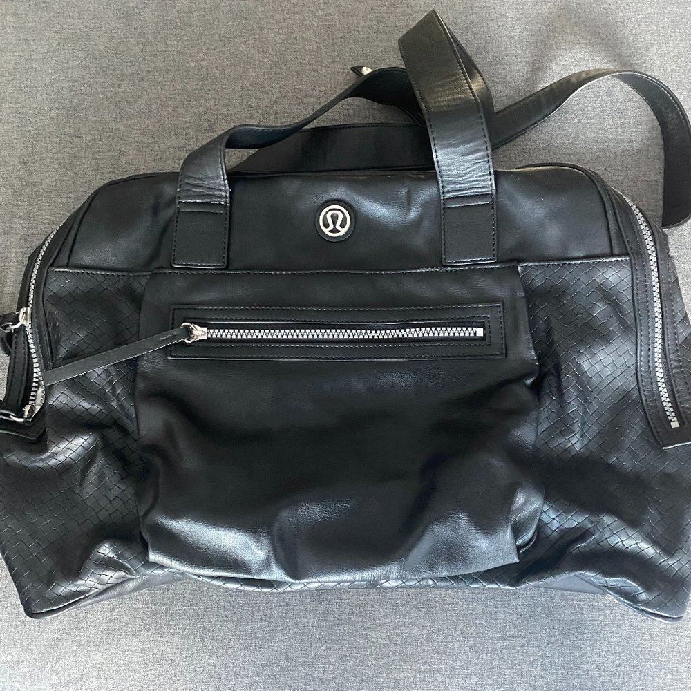 Lululemon Sweat & Go Gym Bag